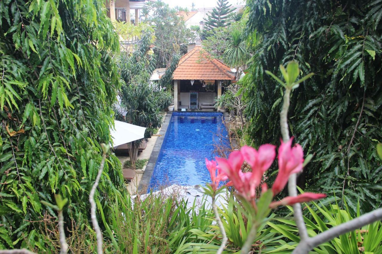 Nitya Home Stay Lembongan Exterior foto